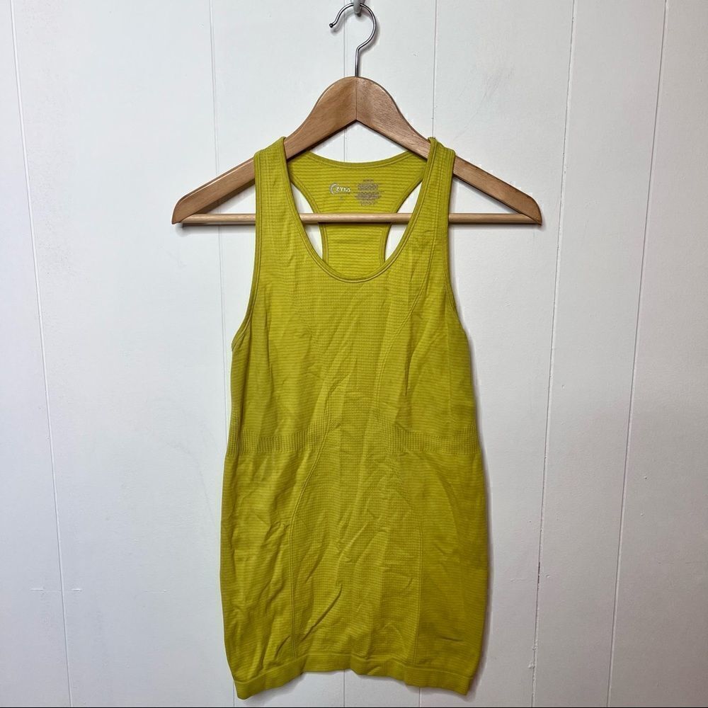 ZYIA Active Tank Seamless Racer Back Top Size Small Chartreuse Green